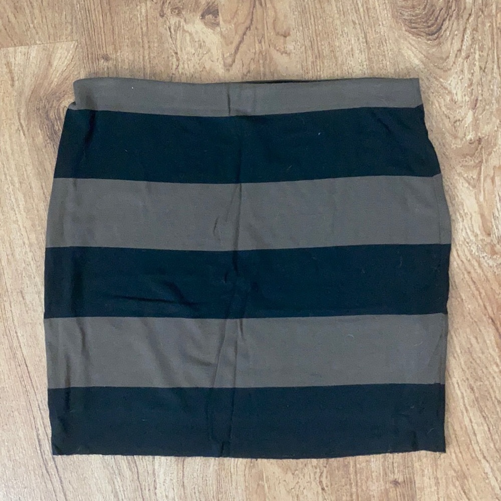 Bailey 44 mini skirt in black and brown, XS